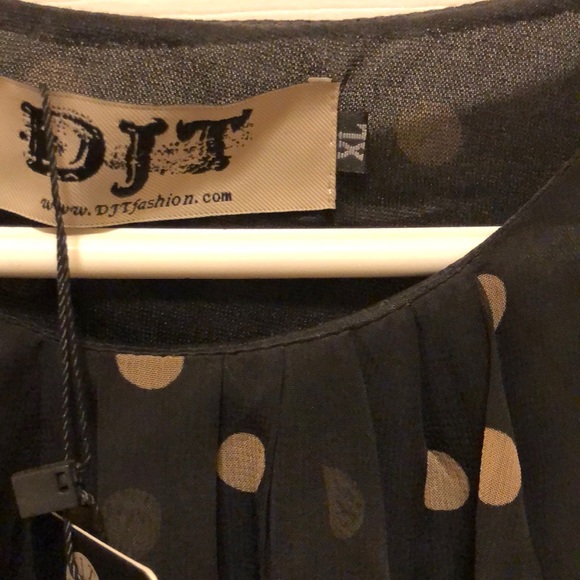 DJ T fashion elastic waist blouse sheer sleeves - Picture 2 of 5